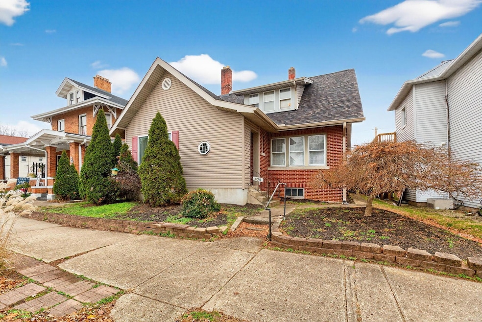 474 N Court St, Circleville, OH 43113 - photo 1