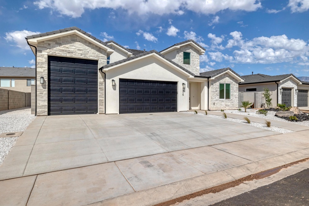 315 N Firerock Way
