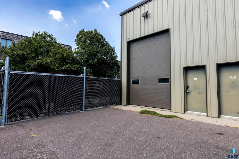 3512 S Gateway Ln unit 101, Sioux Falls, SD 57106 - photo 1