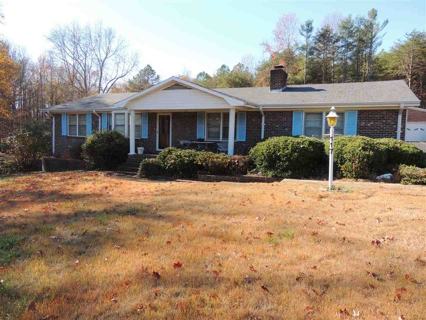 117 Dove Hill Rd, Moore, SC 29369 - photo 1