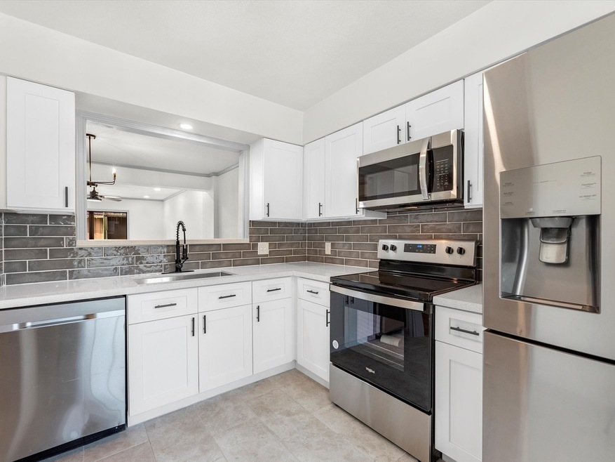 All Appliances included!