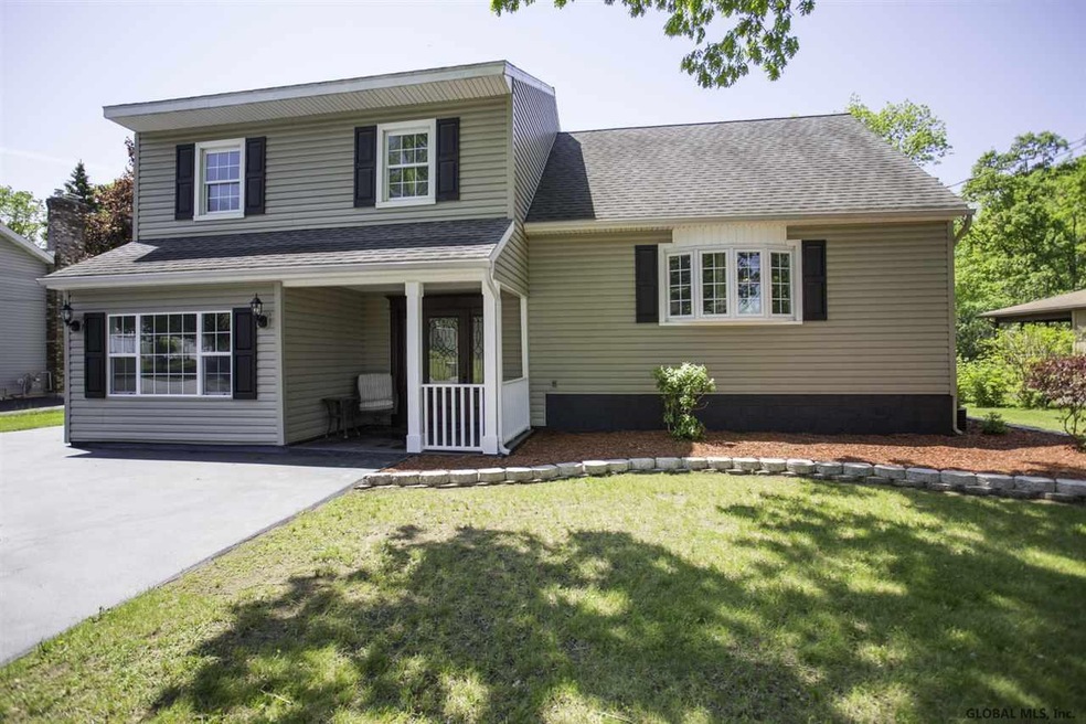 6 Red Coach Dr, Schenectady, NY 12302 - photo 1