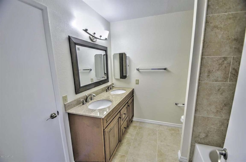 bathroom-pic 1