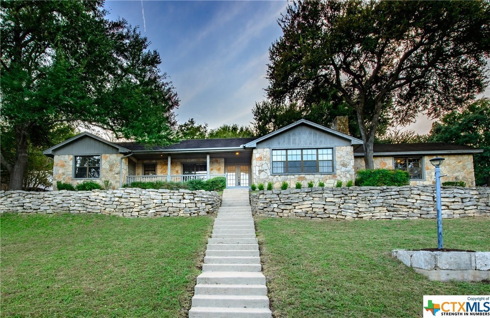 417 Oak Ridge Dr, San Marcos, TX 78666 - photo 1