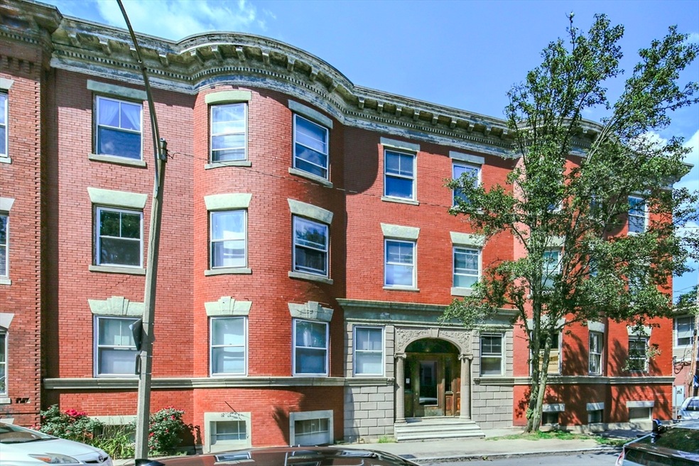 11 Grovenor Rd unit 6, Jamaica Plain, MA 02130 - photo 1