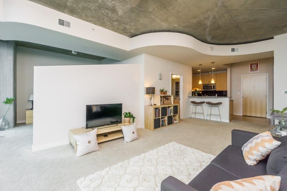 Beautiful living space steps from all ATL has to o