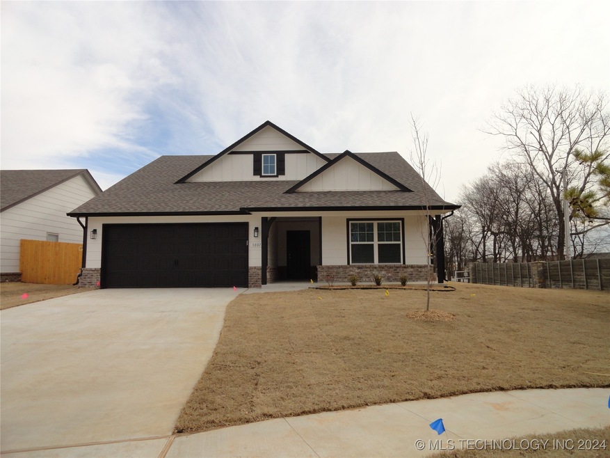 3801 N 33rd St, Broken Arrow, OK 74014 - photo 1