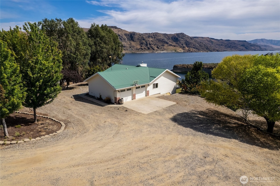 For Sale $525,000 • Co-Listing Agent