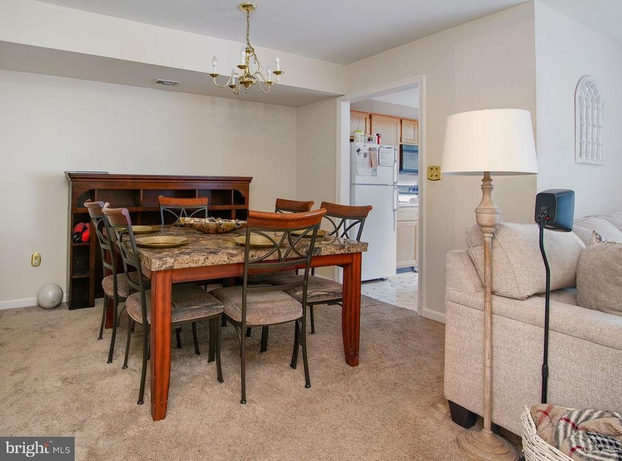 19961 Dunstable Cir, Germantown, MD 20876 - photo 1