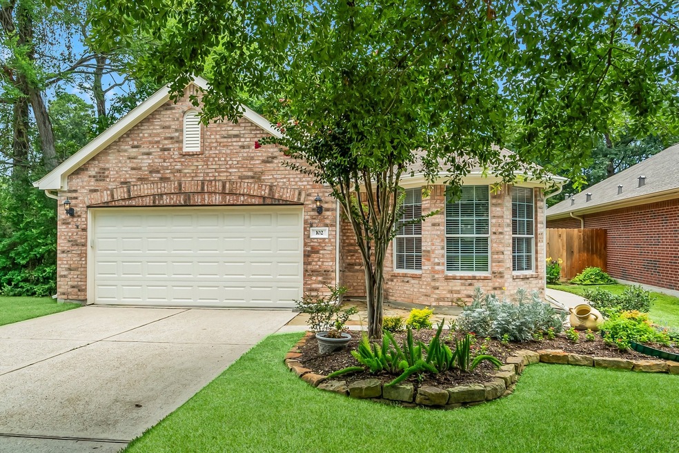 Charming 1.5 story on corner lot