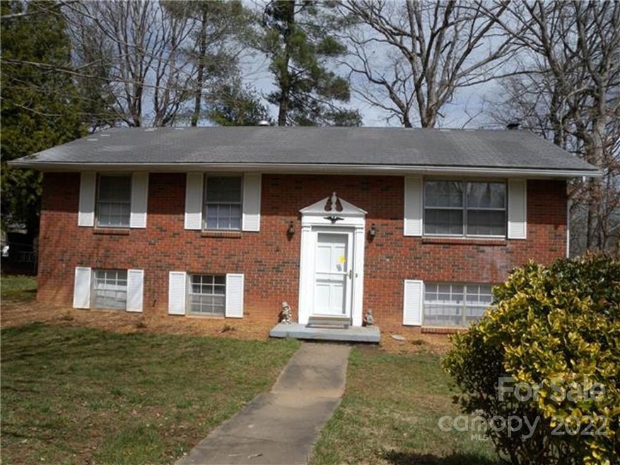 5 White Pine Cir, Arden, NC 28704 - photo 1