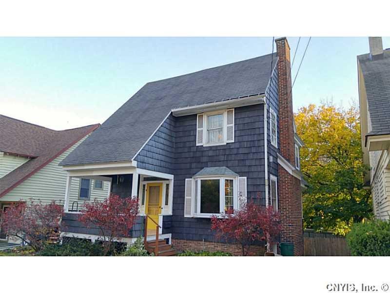 Exterior Front Welcome to 1210 Euclid Ave!