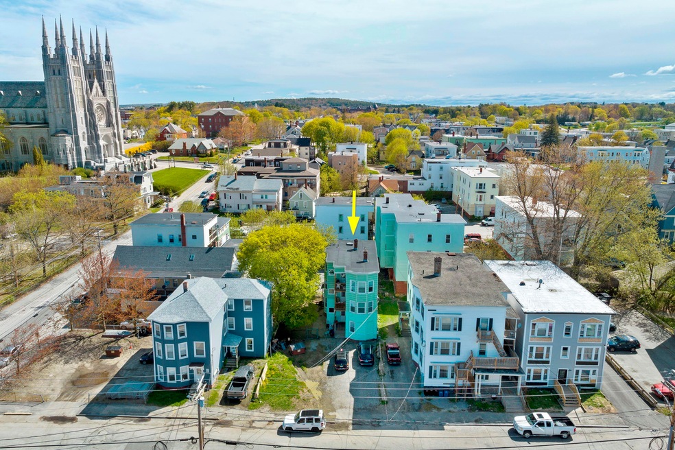 98 Blake St, Lewiston, ME 04240 - photo 1