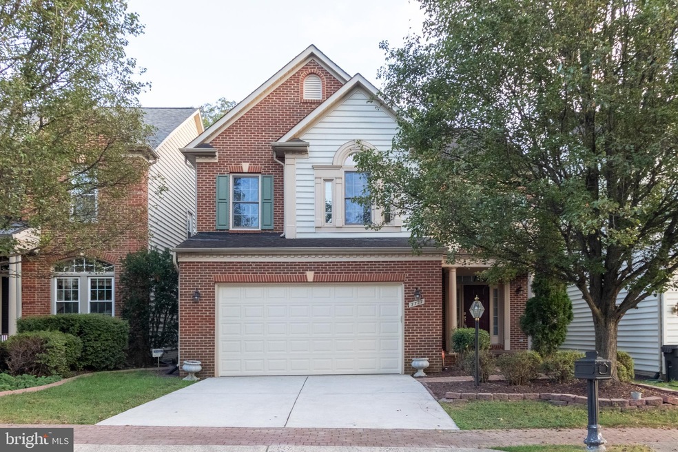 7727 Porters Hill Ln, Lorton, VA 22079 - photo 1