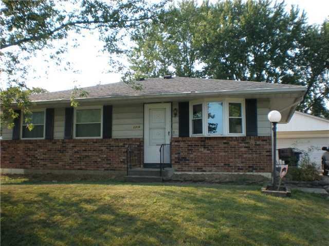 3306 Winding Creek Dr, Columbus, OH 43223 - photo 1