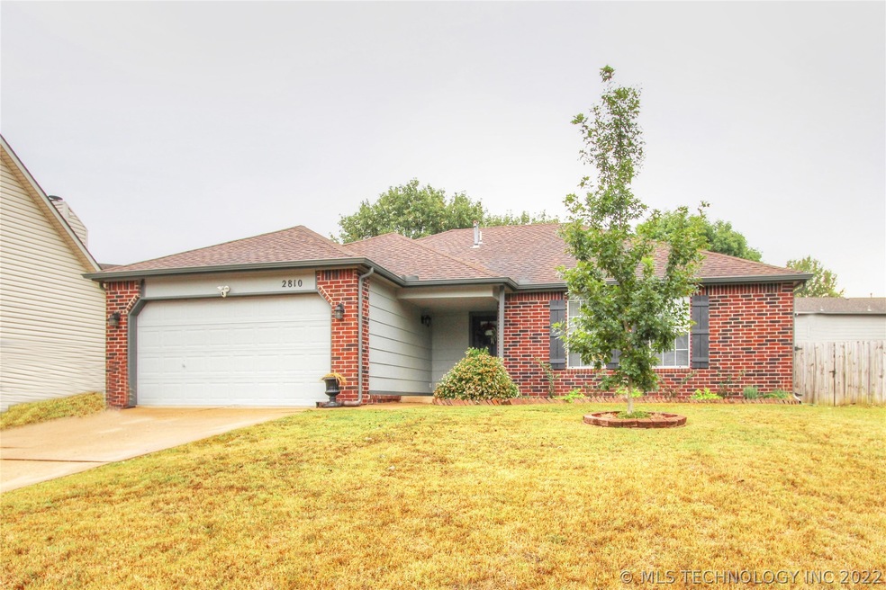 2810 W 64th St, Tulsa, OK 74132 - photo 1