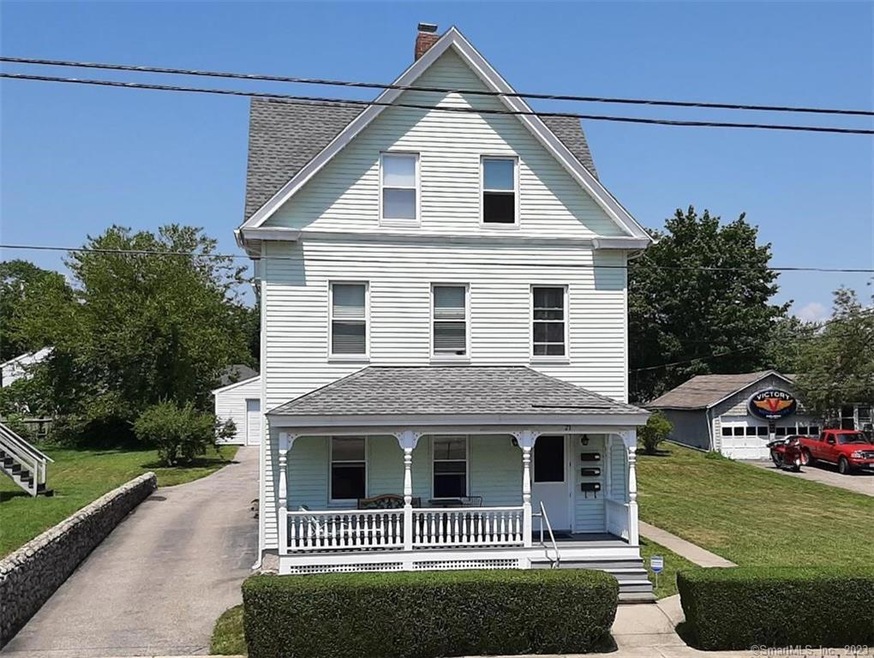 21 Stanton St unit 2, Pawcatuck, CT 06379 - photo 1