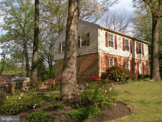 5415 Rumsey Place, Fairfax, VA 22032 - photo 1