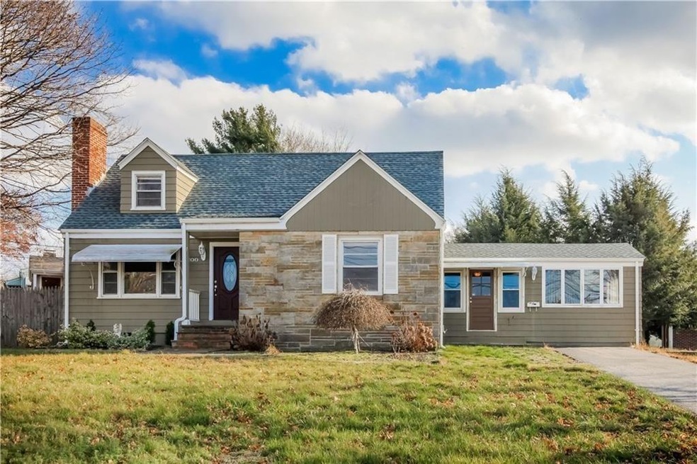 200 Brayton Ave, Cranston, RI 02920 - photo 1