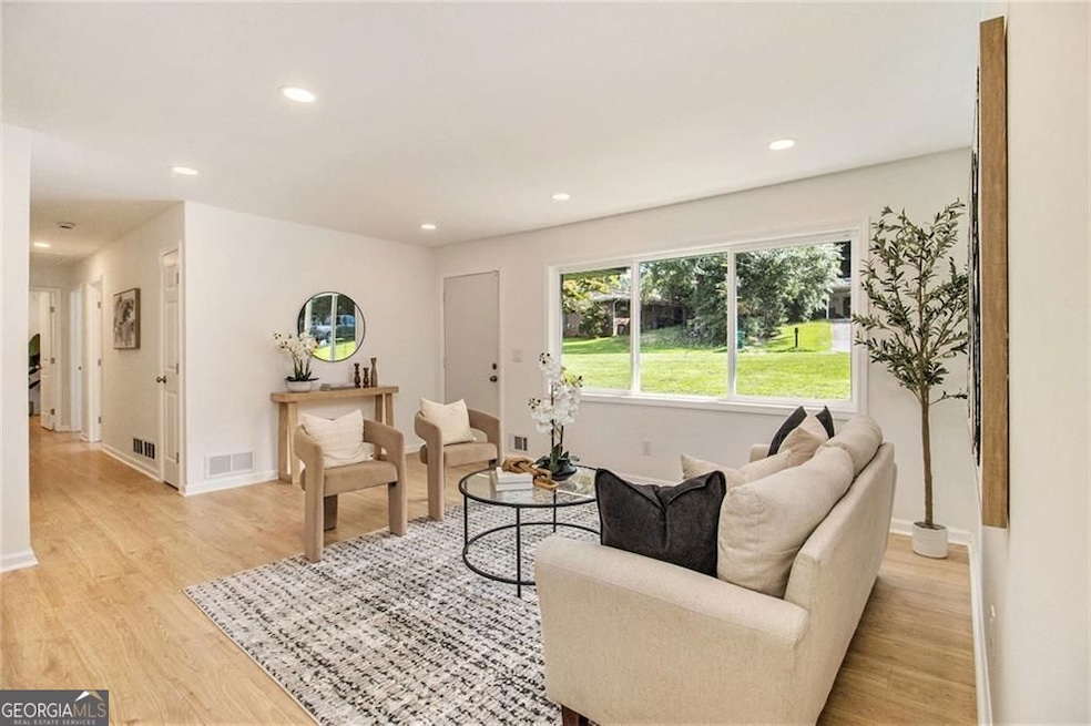 1667 Atherton Cir, Decatur, GA 30035 - photo 1