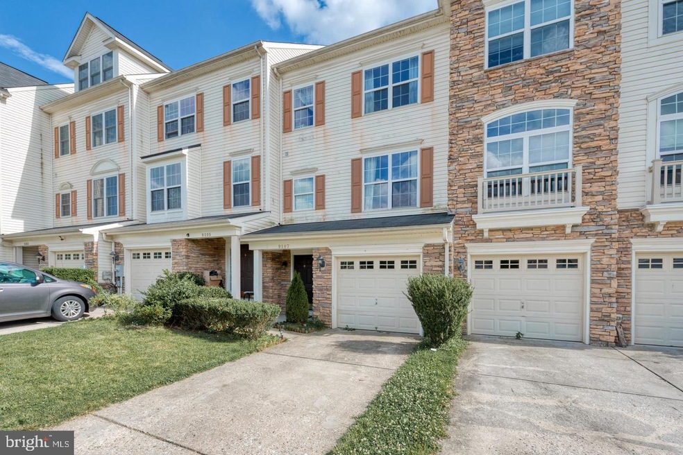 9107 Marlove Oaks Ln, Owings Mills, MD 21117 - photo 1