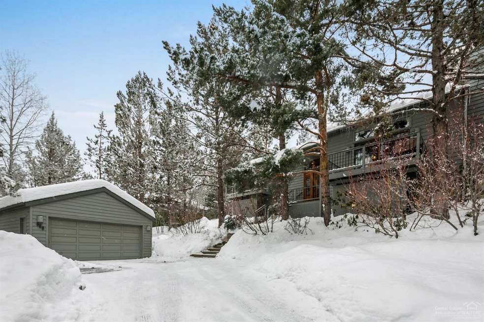 636 NW Silver Buckle, Bend, OR 97701 - photo 1