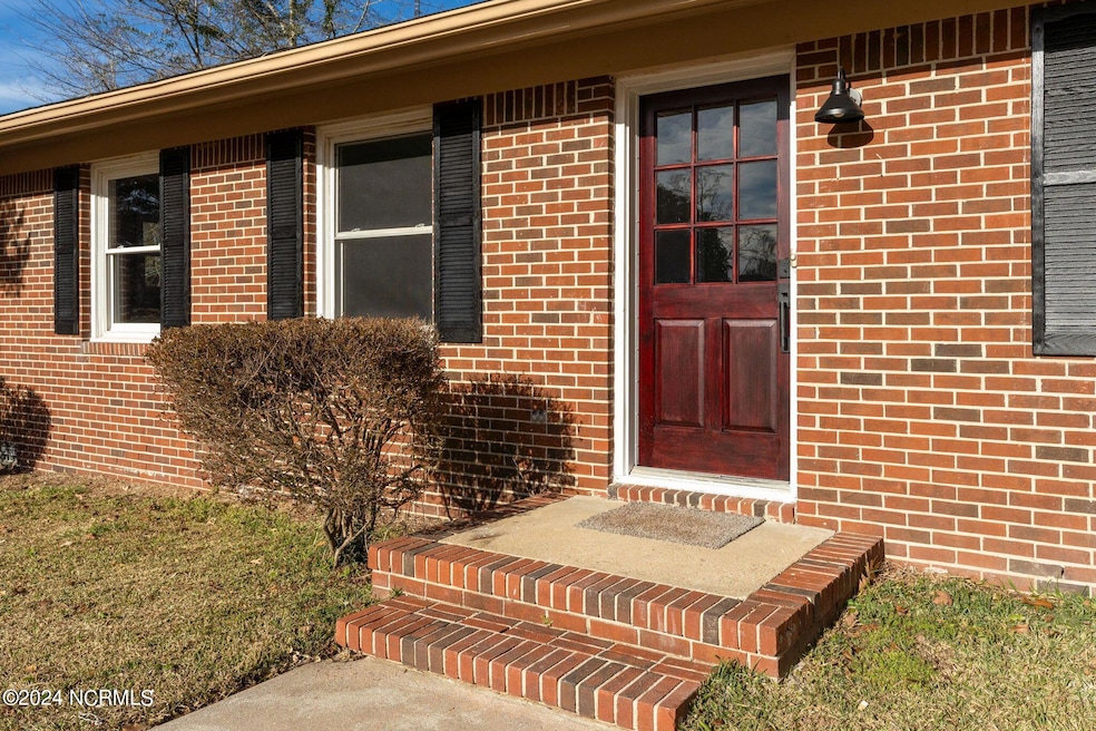 102 Burns Rd, Riegelwood, NC 28456 MLS 100425131