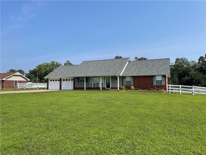 414 Fine Rance Dr, Alma, AR 72921 - photo 1