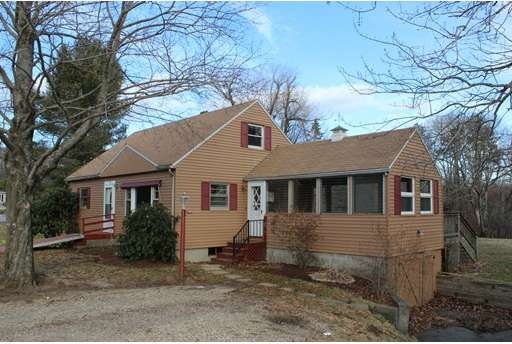 8 Bond St, Spencer, MA 01562 - photo 1