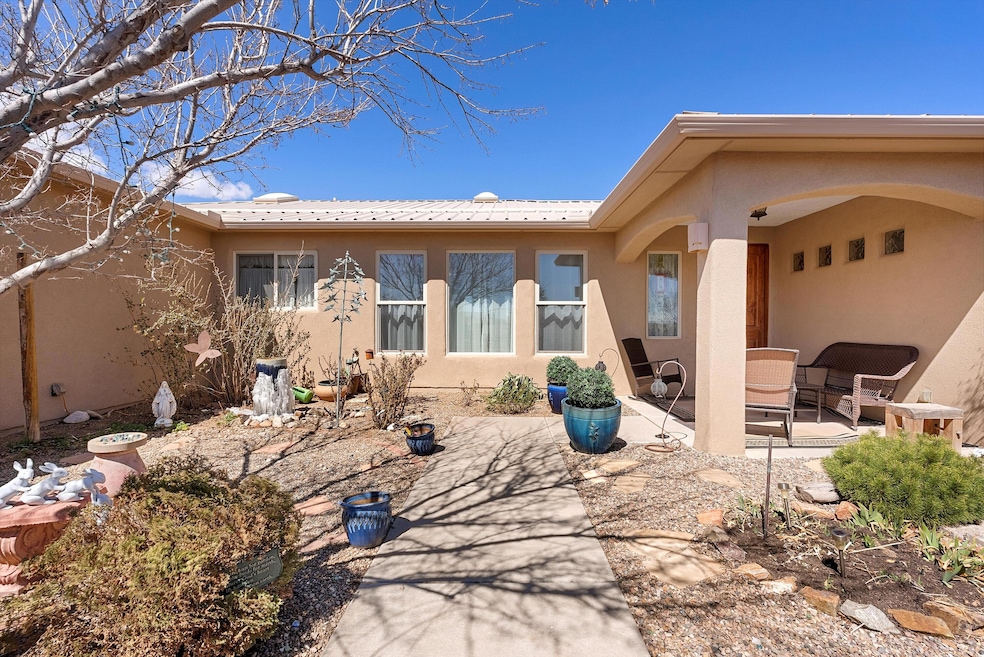 For Sale $825,000 • Co-Listing Agent