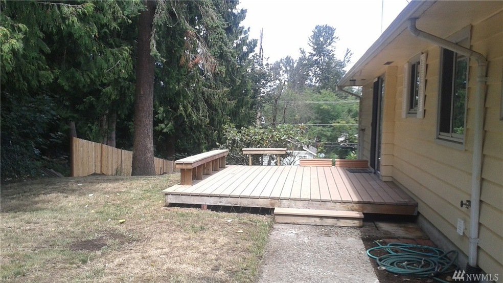 22303 Emmett Ln S, Des Moines, WA 98198 - photo 1