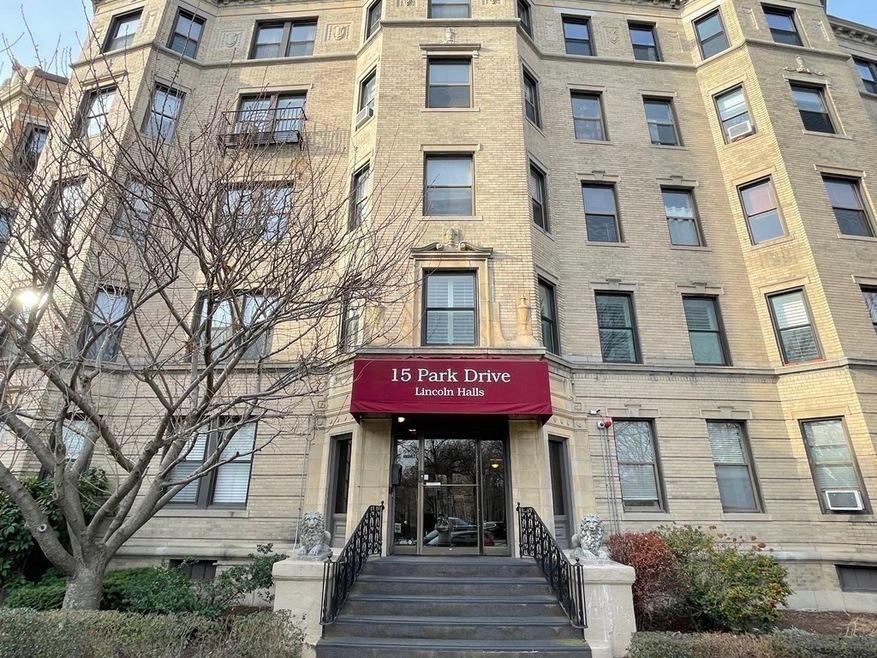 15 Park Dr unit 12, Boston, MA 02215 - photo 1