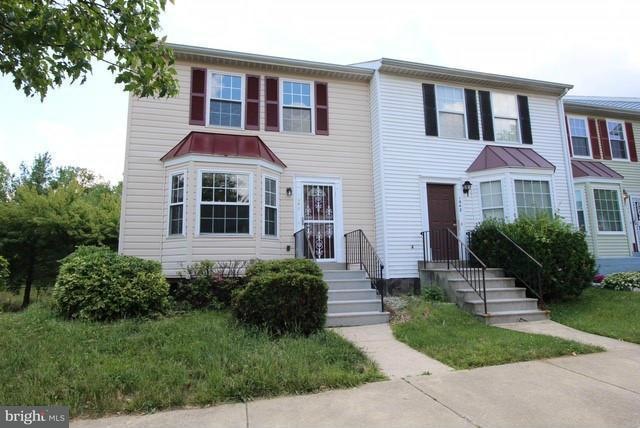 1540 Karen Blvd, District Heights, MD 20747 - photo 1