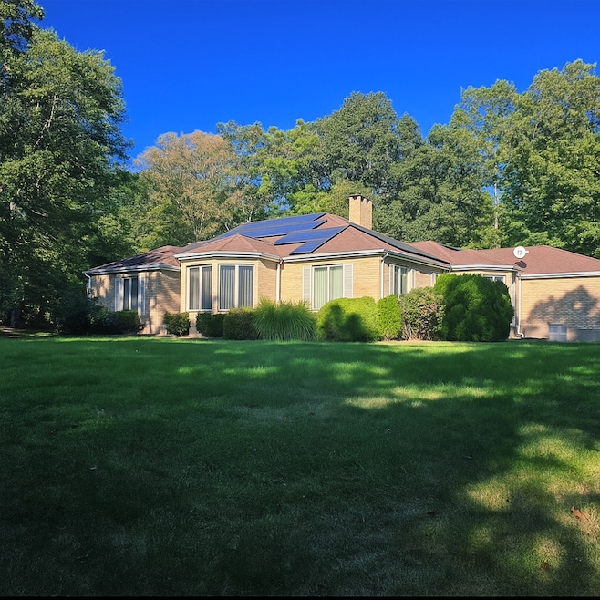 360 Martin Rd, Hebron, CT 06248 - photo 1