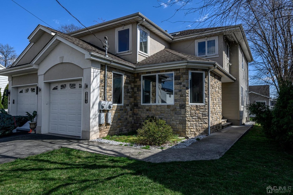 520 Hobson Ave unit 2, Saddle Brook, NJ 07663 - photo 1