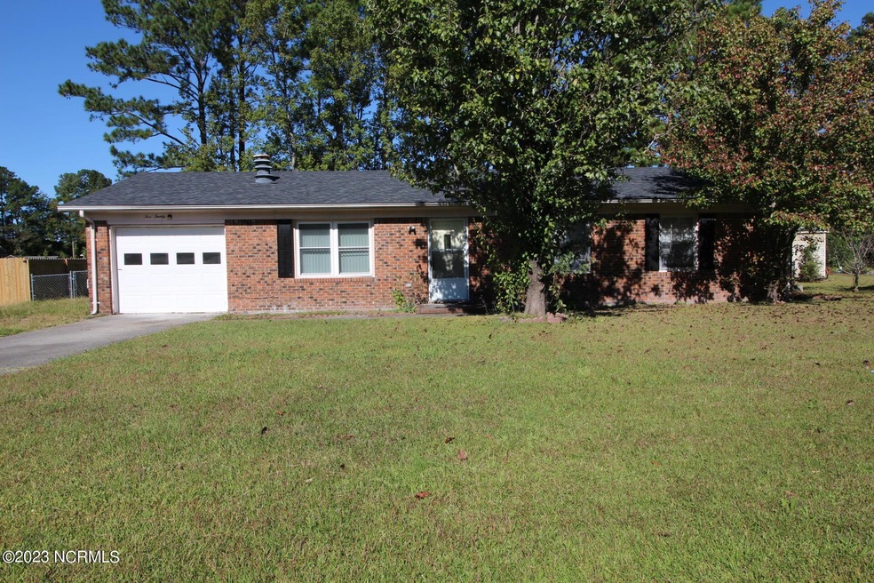 520 WEBB 1