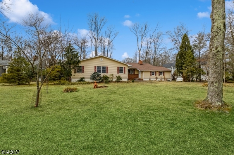 2097 Arrowwood Dr, Scotch Plains, NJ 07076 - photo 1