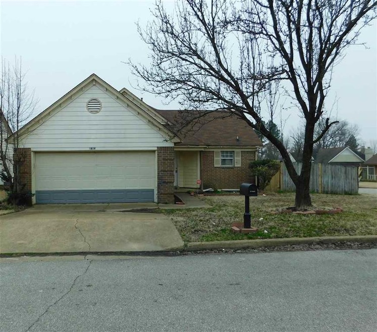 5819 Hickory Nutt Lane, Memphis, TN 38141