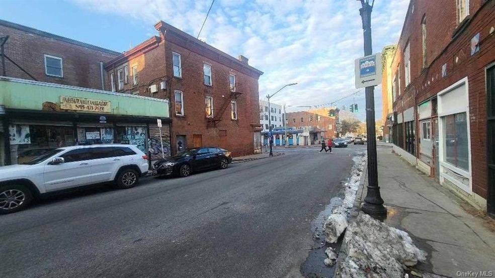 1 S Hamilton St, Poughkeepsie, NY 12601 - photo 1