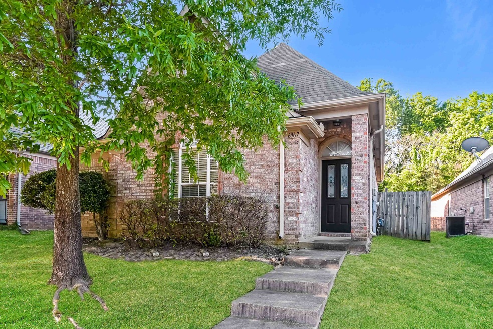 6967 Parkbrook Ln, Cordova, TN 38018 - photo 1