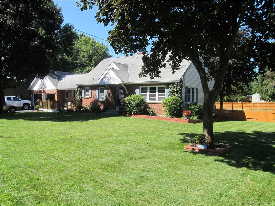 Welcome to 95 S Elm St.. 2500+ sf Cape with 3 bedrooms, 2/5 bath and 2 car attached garage