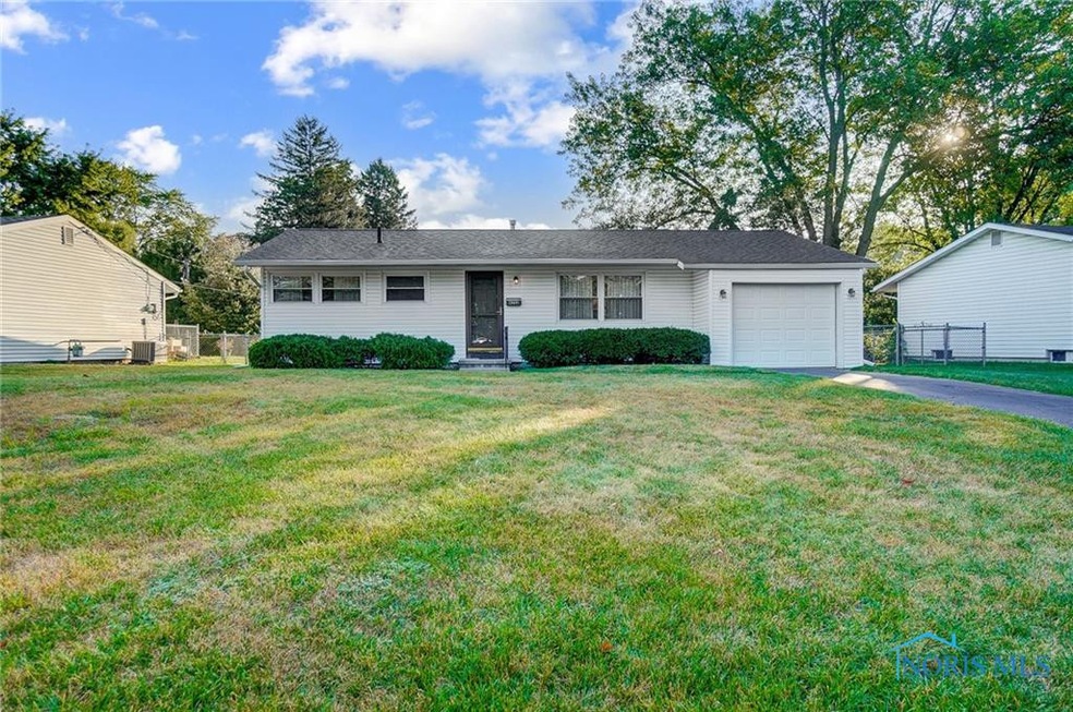 4702 Elmhurst Rd, Toledo, OH 43613 - photo 1