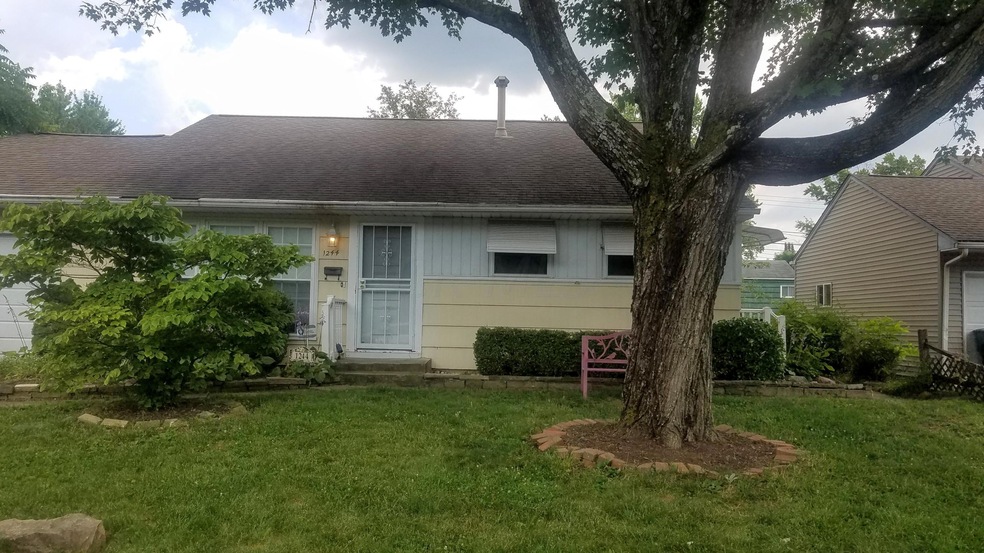 1244 Country Club