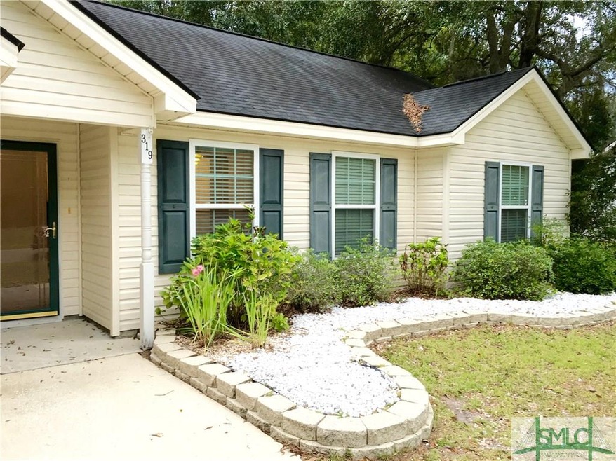 Very cute Southern charm home.