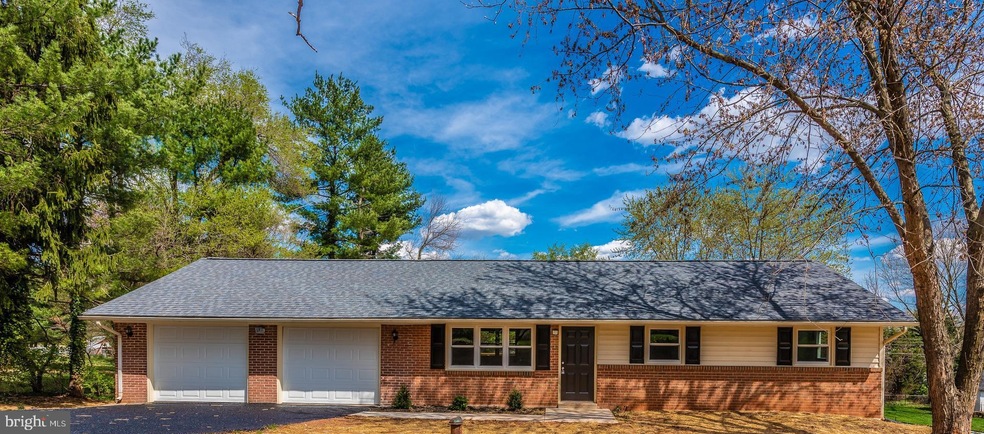 4301 Calvert Cir, Frederick, MD 21703 - photo 1