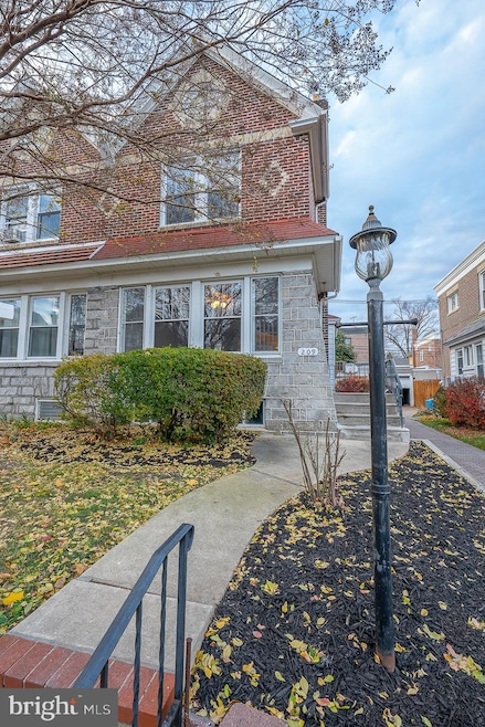 209 W Albemarle Ave, Lansdowne, PA 19050 - photo 1