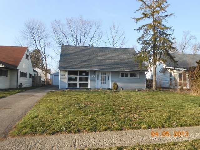 4026 Virginia Cir E, Columbus, OH 43213 - photo 1