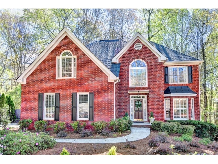 Distinguished, Distinctive, Desireable Lansdowne R