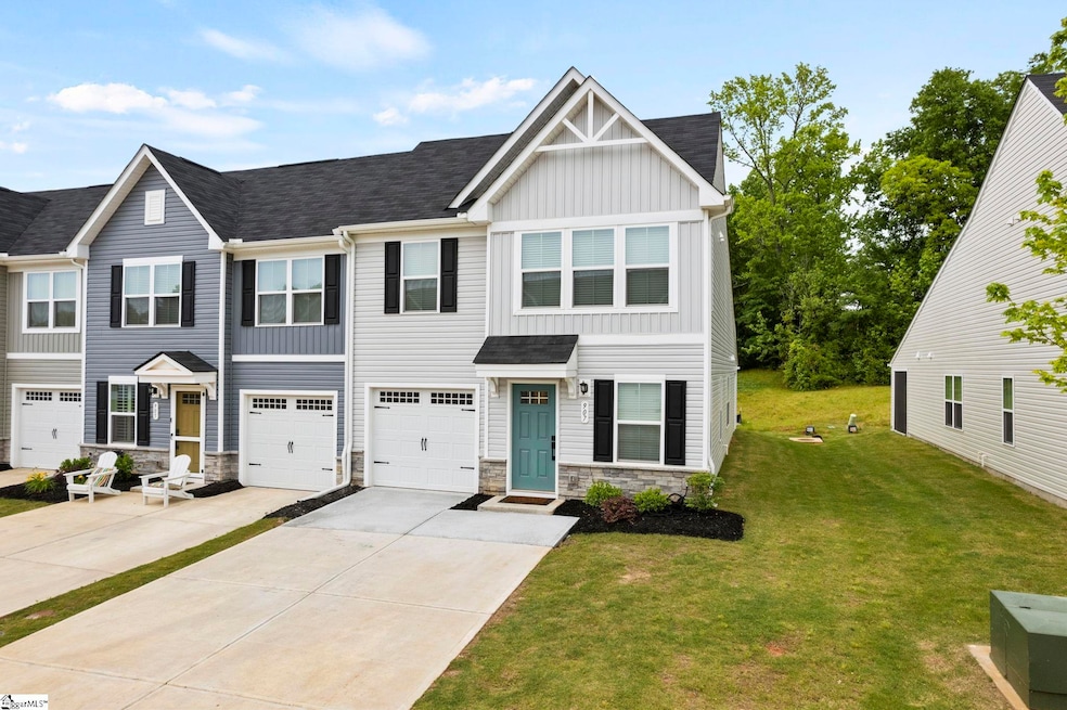 Sold $277,212 • Co-Listing Agent