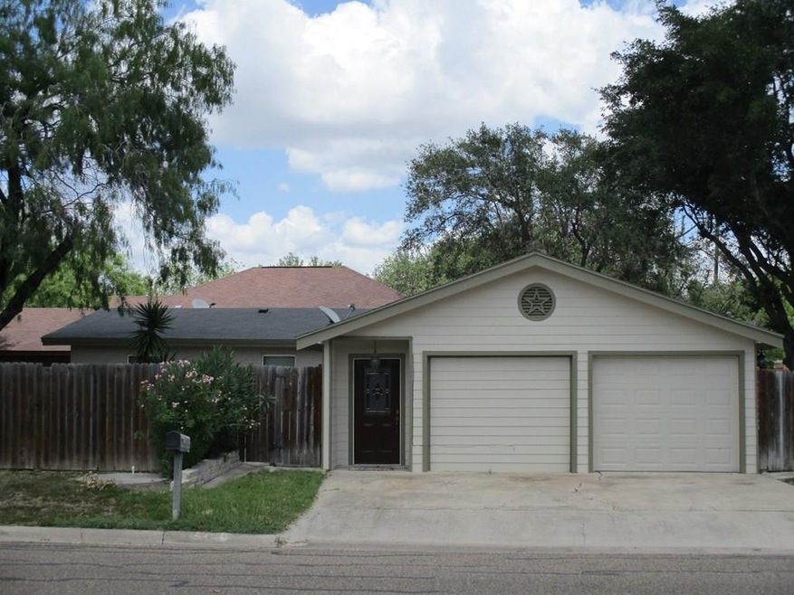 1101 S Georgia Ave, Weslaco, TX 78596 - photo 1
